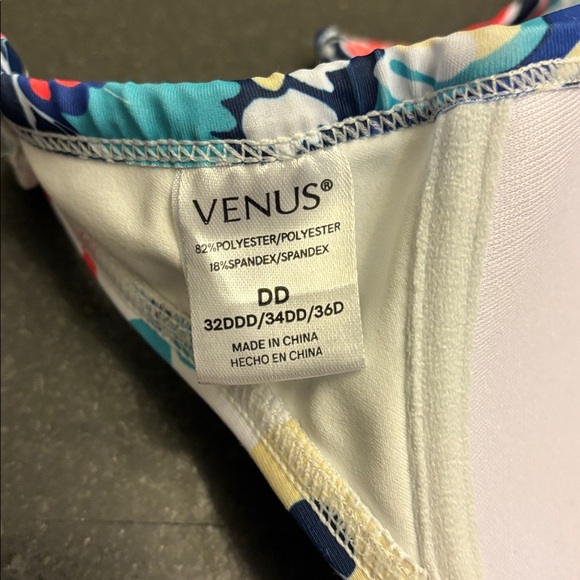 New VENUS Multicolor printed Bikini set - Picture 3 of 4